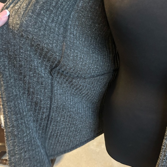 89th & Madison Ribbed Gray Cardigan - Picture 6 of 8